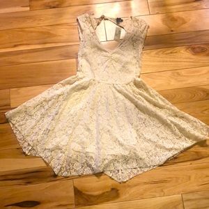 American Eagle lace Dress